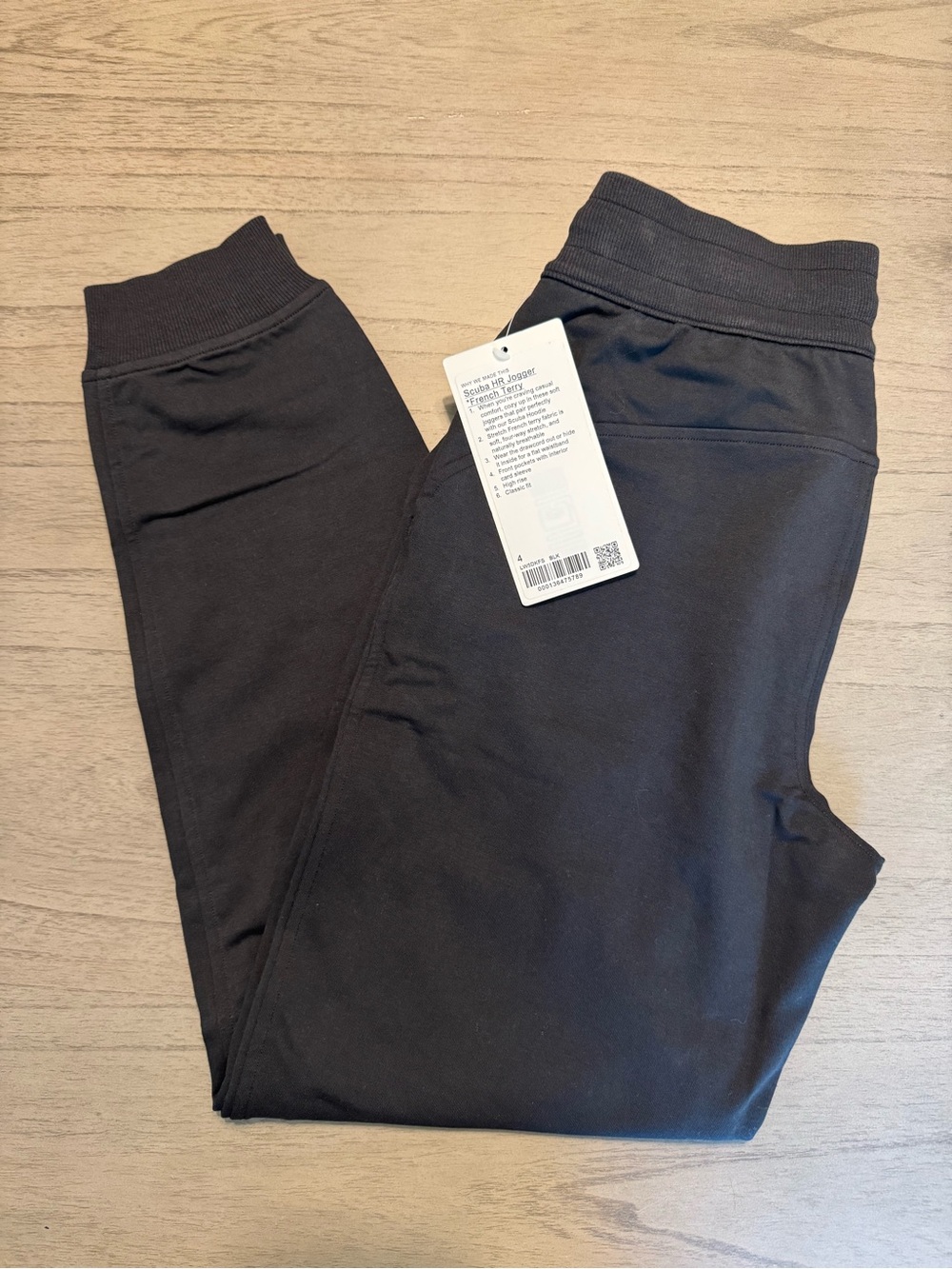 Lululemon Scuba HR Joggers (NWT)